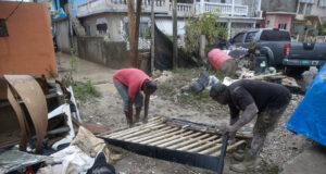 El Salvador alista 50 toneladas de suministros para ayuda humanitaria a Jamaica tras huracán El Salvador alista 50 toneladas de suministros para ayuda humanitaria a Jamaica tras huracán