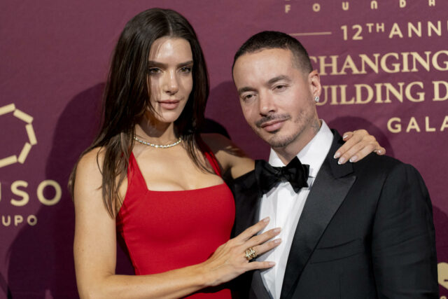 J Balvin, colombiano, anuncia su próxima gira de conciertos en México para 2026