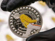 Moneda de Freddie Mercury lanzada por 40 aniversario de “Live Aid” Moneda de Freddie Mercury lanzada por 40 aniversario de "Live Aid"