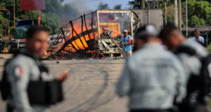 Operativos contra Cartel Jalisco causan dos muertes y bloqueos en el occidente mexicano Operativos contra Cartel Jalisco causan dos muertes y bloqueos en el occidente mexicano