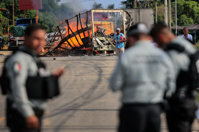 Operativos contra el Cartel Jalisco dejan dos muertos y bloqueos en el occidente de México Operativos contra Cartel Jalisco causan dos muertes y bloqueos en el occidente mexicano