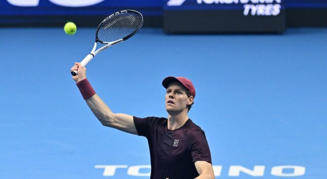 Sinner frustra a Zverev, asegurando su clasificación a semifinales en Turín Sinner frustra a Zverev, asegurando su clasificación a semifinales en Turín