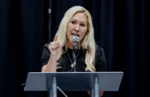 Taylor Greene renuncia al Congreso tras el quiebre con Donald Trump Taylor Greene renuncia al Congreso tras el quiebre con Donald Trump