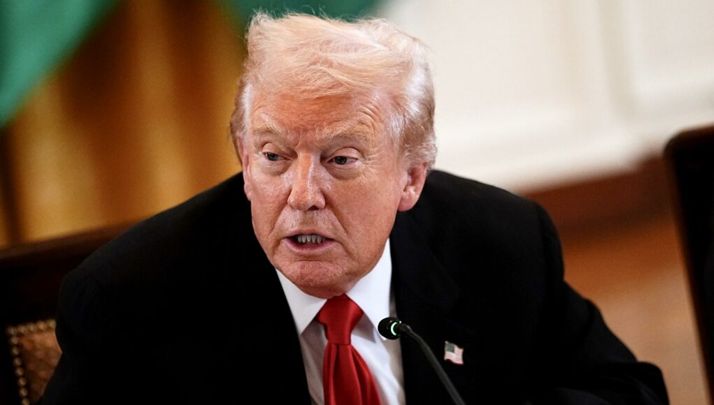 Trump reduce aranceles a café, plátano, carne de res y otros productos agrícolas Trump reduce aranceles a café, plátano, carne de res y otros productos agrícolas