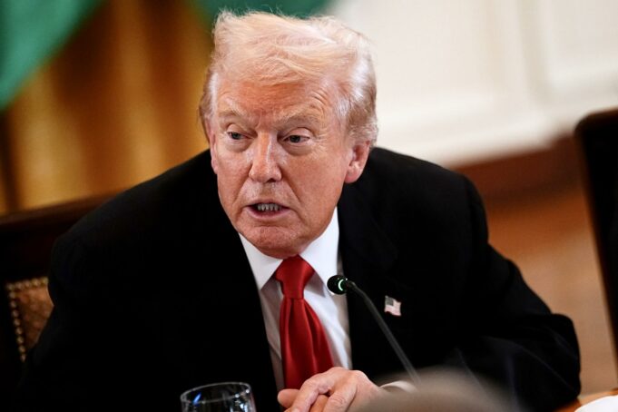 Trump reduce aranceles a café, plátano, carne de res y otros productos agrícolas Trump reduce aranceles a café, plátano, carne de res y otros productos agrícolas