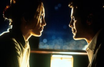 George Clooney explica por qué ya no besa a mujeres en sus películas George Clooney explica por qué ya no besa a mujeres en sus películas