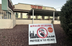 Redadas masivas asfixian negocios hispanos en Estados Unidos Redadas masivas asfixian negocios hispanos en Estados Unidos