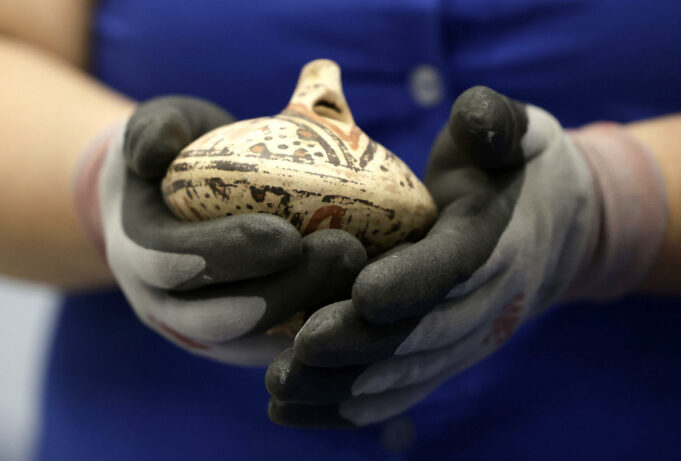 Costa Rica recupera gran colección de piezas precolombinas gracias a la gestión del FBI Costa Rica recupera gran colección de piezas precolombinas gracias a la gestión del FBI