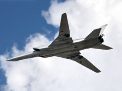 Bombarderos rusos realizan patrullajes en aguas neutrales sobre la región del mar Negro Bombarderos rusos realizan patrullajes en aguas neutrales sobre la región del mar Negro