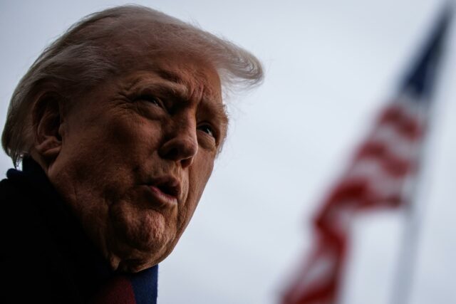 Trump firma orden ejecutiva para declarar al fentanilo como "arma de destrucción masiva" Trump declara al fentanilo como arma de destrucción masiva mediante orden ejecutiva