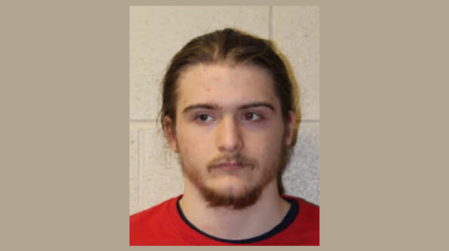 Adolescente-de-Athens-acusado-de-terrorismo-e-intento-de-asesinato-por-complot-escolar Adolescente de Athens acusado de terrorismo e intento de asesinato por complot escolar