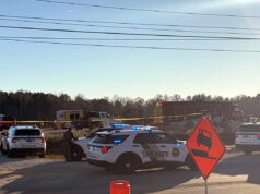 Hombre muere tras derrumbe de zanja en obra en Martin Road Hombre muere tras derrumbe de zanja en obra en Martin Road