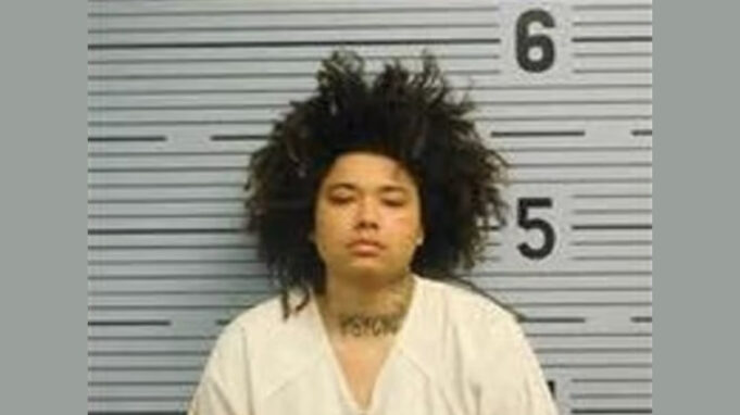 Mujer de Gadsden acusada de asesinato en relación con el cuerpo recuperado de Sauty Creek en 2023 Mujer de Gadsden acusada de asesinato en relación con el cuerpo recuperado de Sauty Creek en 2023