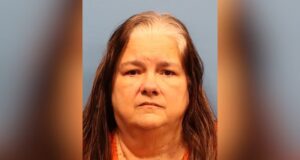 Mujer de Pelham acusada de manosear y tomar fotos sexuales a una menor Mujer de Pelham acusada de manosear y tomar fotos sexuales a una menor