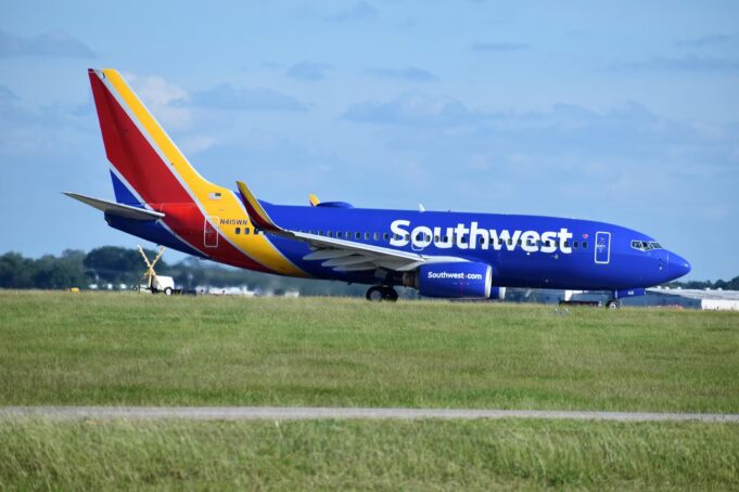 Southwest añade un segundo vuelo diario sin escalas de Birmingham a Nashville Southwest añade un segundo vuelo diario sin escalas de Birmingham a Nashville