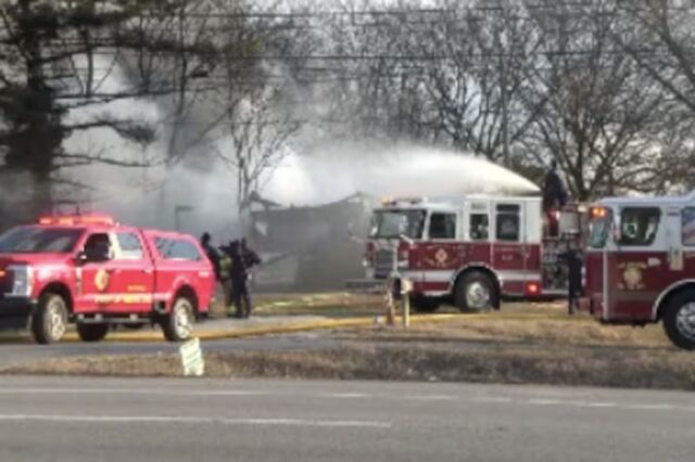 Tramo-de-la-autopista-72-en-Madison-cerrado-debido-a-un-incendio-estructural Tramo de la autopista 72 en Madison cerrado debido a un incendio estructural