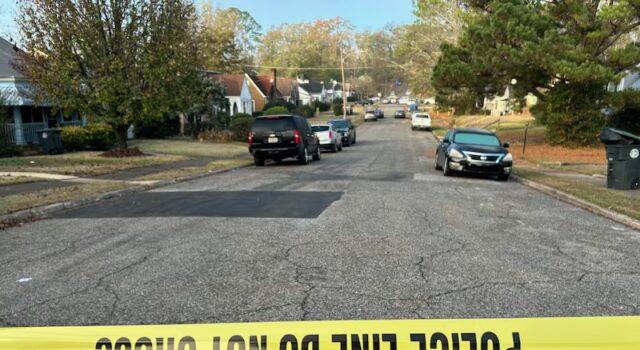 Un muerto y un herido tras tiroteo en el barrio de Bush Hills, Birmingham Un muerto y un herido tras tiroteo en el barrio de Bush Hills, Birmingham