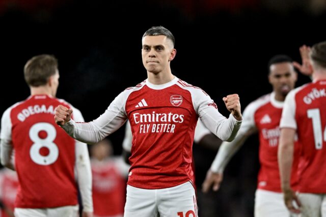 Arsenal domina el campo con una contundente e indiscutible demostración de poder