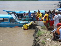 Dos embarcaciones naufragaron en la Amazonía peruana dejando 12 muertos y 57 desaparecidos Dos embarcaciones naufragaron en la Amazonía peruana dejando 12 muertos y 57 desaparecidos