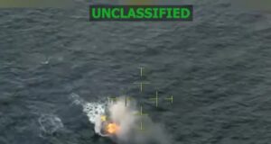 EE.UU. destruye lancha de narcotráfico en el Pacífico y una persona resultó muerta EE.UU. destruye lancha de narcotráfico en el Pacífico y una persona resultó muerta