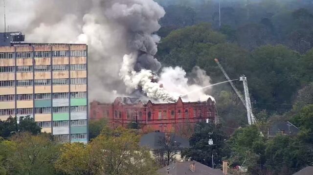 funcionarios-reaccionan-ante-incendio-en-la-escuela-sayre-street-de-montgomery Funcionarios reaccionan ante incendio en la Escuela Sayre Street de Montgomery
