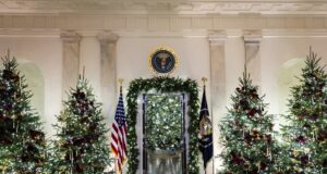Los Trump celebran 250 años de EE.UU. en su primera Navidad de regreso a la Casa Blanca Los Trump celebran 250 años de EE.UU. en su primera Navidad de regreso a la Casa Blanca