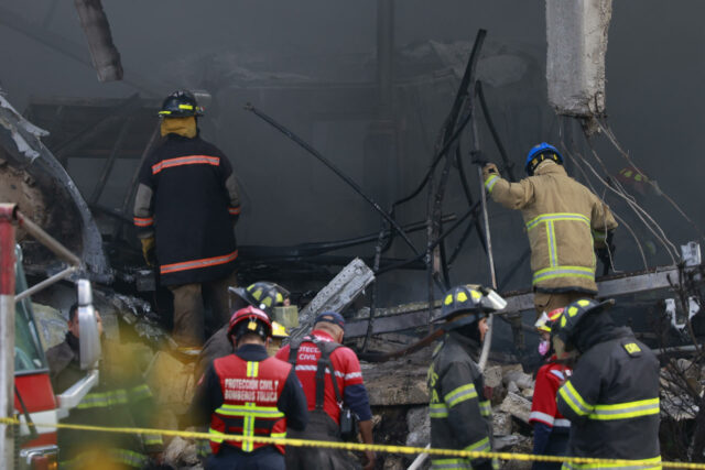 Siete personas murieron en México tras la caída de una avioneta Siete personas murieron en México tras la caída de una avioneta