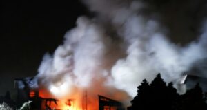 Terremoto de 7,5 en el norte de Japón deja 30 heridos confirmados Terremoto de 7,5 en el norte de Japón deja 30 heridos confirmados