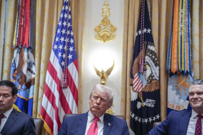 Trump advierte que países traficantes de droga a EE.UU. son sujetos a ataques Trump advierte que países traficantes de droga a EE.UU. son sujetos a ataques