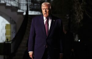 Trump figura con frecuencia en los nuevos documentos revelados sobre el caso Epstein Trump figura con frecuencia en los nuevos documentos revelados sobre el caso Epstein