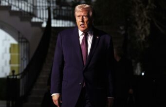 Trump figura con frecuencia en los nuevos documentos revelados sobre el caso Epstein Trump figura con frecuencia en los nuevos documentos revelados sobre el caso Epstein