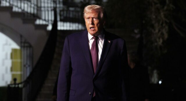 Trump figura con frecuencia en los nuevos documentos revelados sobre el caso Epstein Trump figura con frecuencia en los nuevos documentos revelados sobre el caso Epstein