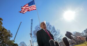 Trump pausa la entrega de visados a setenta y cinco países, incluyendo Rusia Trump pausa la entrega de visados a setenta y cinco países, incluyendo Rusia