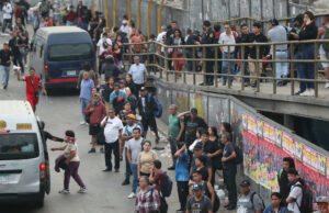 Lima inicia paro de transporte para exigir medidas contra la creciente criminalidad Lima inicia paro de transporte para exigir medidas contra la creciente criminalidad
