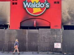 Fiscalía mexicana imputa a Waldo’s por incendio con veinticuatro muertos en sucursal Fiscalía mexicana imputa a Waldo's por incendio con veinticuatro muertos en sucursal