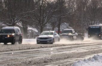 ALEA pide precaución a conductores por hielo y carreteras resbaladizas ante tormenta ALEA pide precaución a conductores por hielo y carreteras resbaladizas ante tormenta
