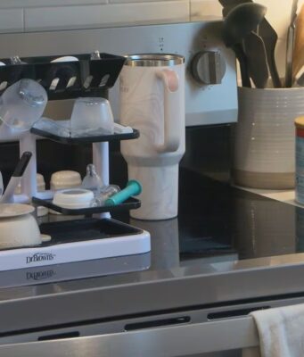 Familias preparan reservas de alimentos y leche ante posibles apagones Familias preparan reservas de alimentos y leche ante posibles apagones