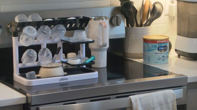 Familias preparan reservas de alimentos y leche ante posibles apagones Familias preparan reservas de alimentos y leche ante posibles apagones