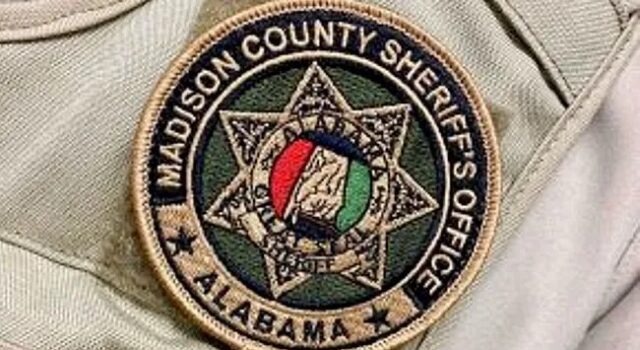 Hombre acusado de matar a su padre, muere en la cárcel del condado de Madison Hombre acusado de matar a su padre, muere en la cárcel del condado de Madison