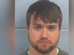 Hombre del condado de Etowah enfrenta 22 cargos por posesión de pornografía infantil Hombre del condado de Etowah enfrenta 22 cargos por posesión de pornografía infantil