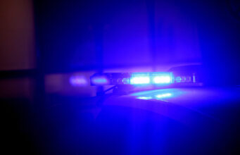 Hombre sentenciado tras huir de control de tráfico con niños y arma robada Hombre sentenciado tras huir de control de tráfico con niños y arma robada