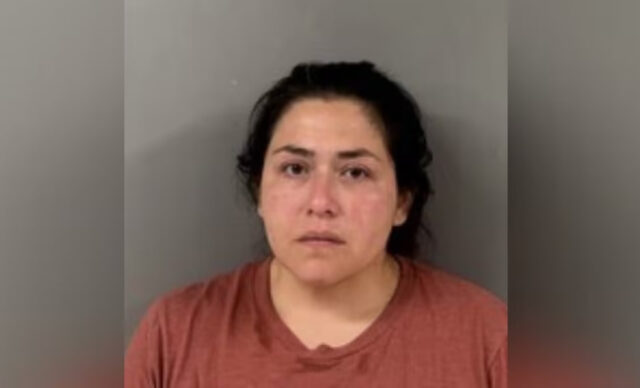 Madre del condado de Blount acusada de homicidio y abuso infantil