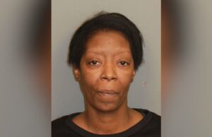 Mujer de Birmingham acusada de homicidio imprudencial tras atropellar y matar a peatón Mujer de Birmingham acusada de homicidio imprudencial tras atropellar y matar a peatón