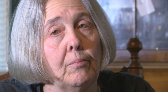 Mujer de Leeds impugna su arresto y la publicación de su foto policial tras una detención de tráfico Mujer de Leeds impugna su arresto y la publicación de su foto policial tras una detención de tráfico