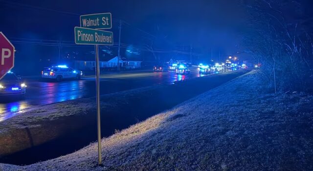 Peatón pierde la vida tras ser arrollado en Pinson Peatón pierde la vida tras ser arrollado en Pinson