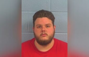 Sentenciado a cadena perpetua por violación, sodomía y abuso sexual de un menor Sentenciado a cadena perpetua por violación, sodomía y abuso sexual de un menor