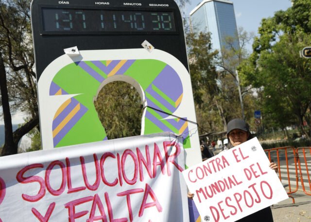 Activistas mexicanos llaman a boicotear el Mundial del "despojo" y la "gentrificación" Activistas mexicanos convocan boicot al Mundial por denuncias de despojo y gentrificación