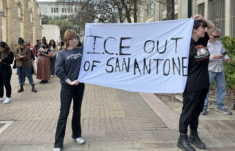 Aumento de presencia de ICE genera tensión en la ciudad más hispana de Texas Aumento de presencia de ICE genera tensión en la ciudad más hispana de Texas