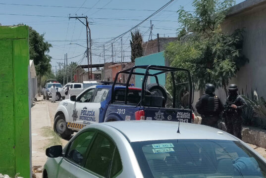 Autoridades capturan a tres sospechosos por matanza en campo deportivo de Guanajuato Autoridades capturan a tres sospechosos por matanza en campo deportivo de Guanajuato
