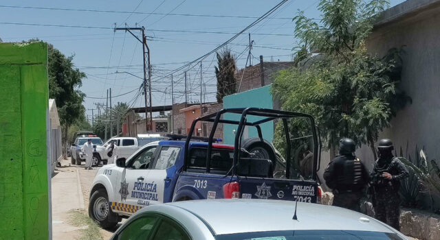 Autoridades capturan a tres sospechosos por matanza en campo deportivo de Guanajuato Autoridades capturan a tres sospechosos por matanza en campo deportivo de Guanajuato